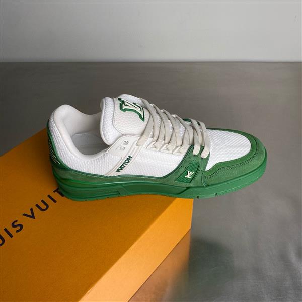 20251128154045959 390